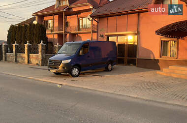 Грузовой фургон Mercedes-Benz Sprinter 2020 в 
