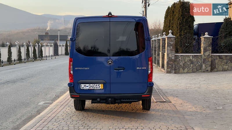 Вантажний фургон Mercedes-Benz Sprinter 2020 в Сваляві