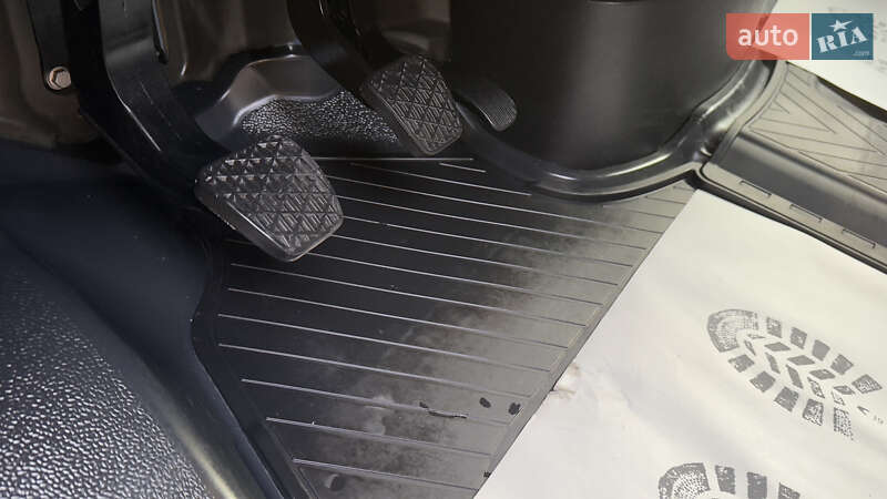 Вантажний фургон Mercedes-Benz Sprinter 2020 в Сваляві