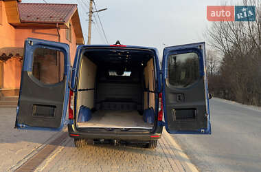 Грузовой фургон Mercedes-Benz Sprinter 2020 в 