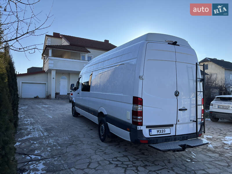 Грузопассажирский фургон Mercedes-Benz Sprinter 2012 в Бучаче