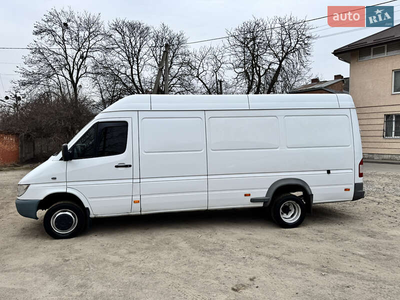 Вантажний фургон Mercedes-Benz Sprinter 2006 в Львові фото 10 Вантажний фургон Mercedes-Benz Sprinter 2006 в Львові