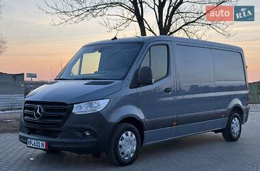 Вантажний фургон Mercedes-Benz Sprinter 2021 в 