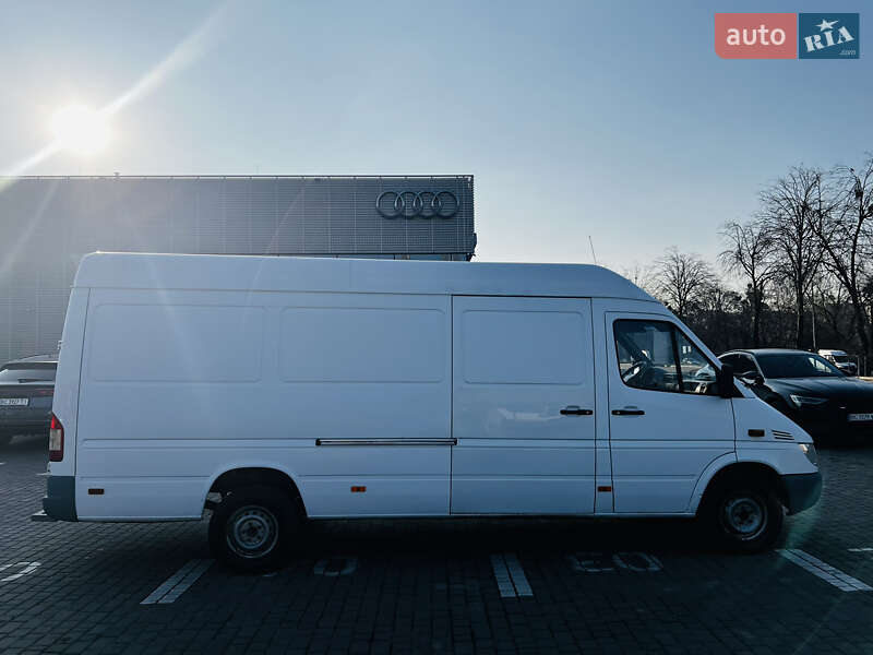 Вантажний фургон Mercedes-Benz Sprinter 2005 в Львові