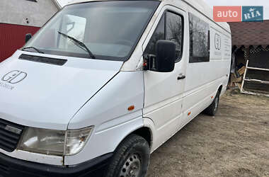 Грузовой фургон Mercedes-Benz Sprinter 1998 в Хотине