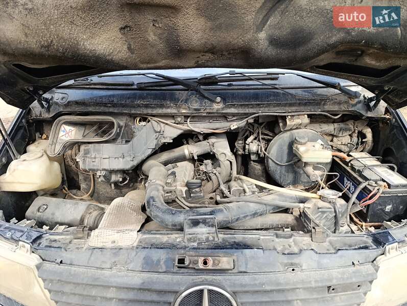Грузовой фургон Mercedes-Benz Sprinter 1998 в Белгороде-Днестровском фото 13 Грузовой фургон Mercedes-Benz Sprinter 1998 в Белгороде-Днестровском