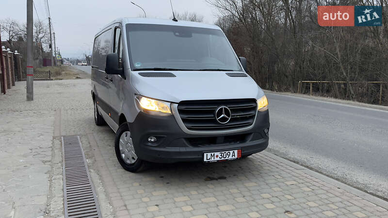 Грузовой фургон Mercedes-Benz Sprinter 2020 в Сваляве
