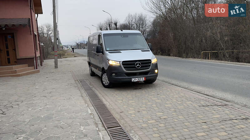 Грузовой фургон Mercedes-Benz Sprinter 2020 в Сваляве