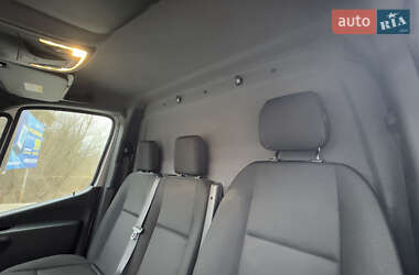 Грузовой фургон Mercedes-Benz Sprinter 2020 в 