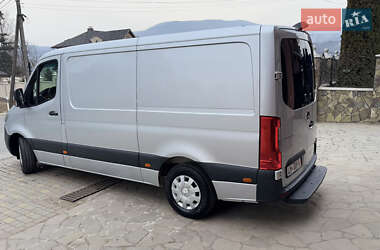 Грузовой фургон Mercedes-Benz Sprinter 2020 в 