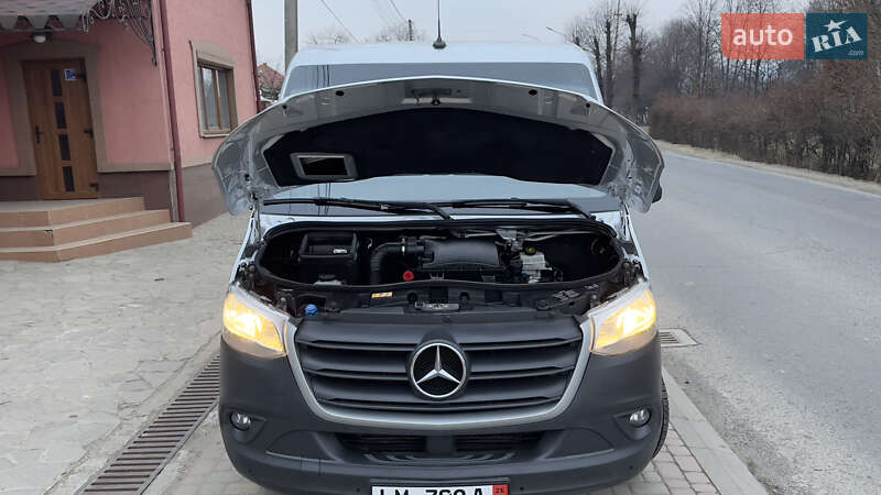 Грузовой фургон Mercedes-Benz Sprinter 2020 в Сваляве