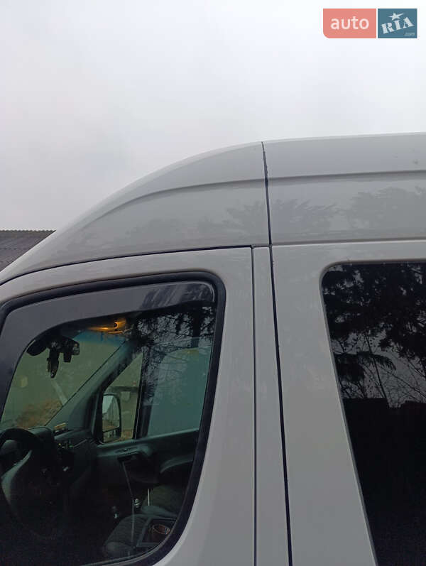 Вантажопасажирський фургон Mercedes-Benz Sprinter 2011 в Тернополі