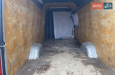 Грузовой фургон Mercedes-Benz Sprinter 2004 в 