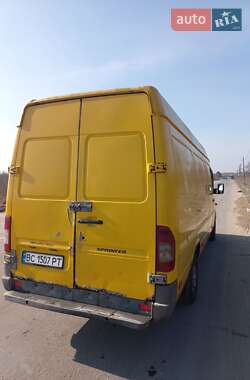 Грузовой фургон Mercedes-Benz Sprinter 2004 в 