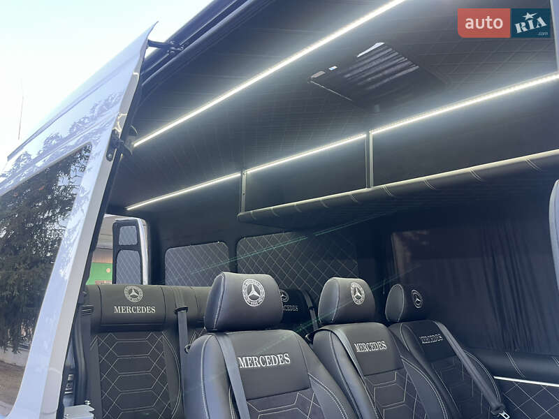 Микроавтобус Mercedes-Benz Sprinter 2020 в Тячеве