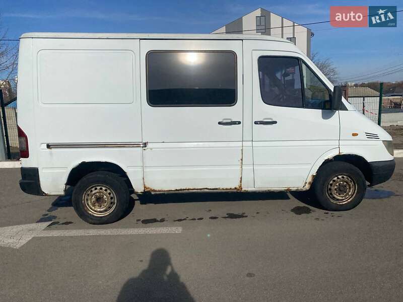 Mercedes-Benz Sprinter 2002