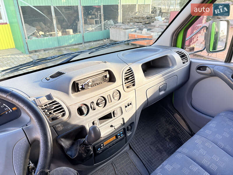 Грузовой фургон Mercedes-Benz Sprinter 2005 в Баре