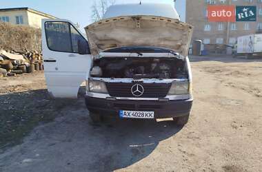 Вантажний фургон Mercedes-Benz Sprinter 1998 в 