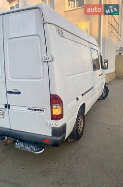 Грузопассажирский фургон Mercedes-Benz Sprinter 2004 в 