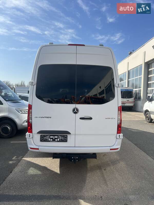 Грузовой фургон Mercedes-Benz Sprinter 2020 в Ужгороде