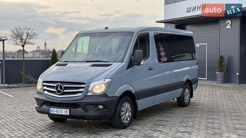 Микроавтобус Mercedes-Benz Sprinter 2016 в Хусте