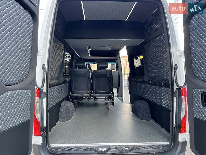 Микроавтобус Mercedes-Benz Sprinter 2018 в Киеве