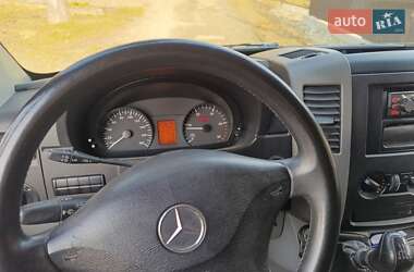 Грузовой фургон Mercedes-Benz Sprinter 2013 в 