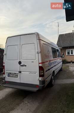 Микроавтобус Mercedes-Benz Sprinter 2005 в 