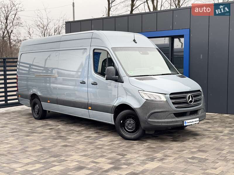 Вантажний фургон Mercedes-Benz Sprinter 2020 в Рівному