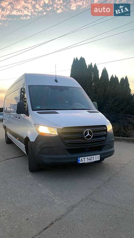 Мікроавтобус Mercedes-Benz Sprinter 2020 в Долині