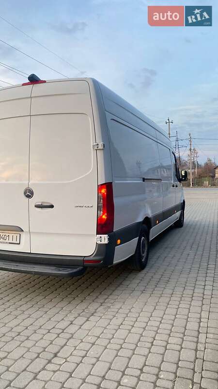 Мікроавтобус Mercedes-Benz Sprinter 2020 в Долині