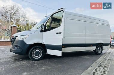 Грузовой фургон Mercedes-Benz Sprinter 2018 в 