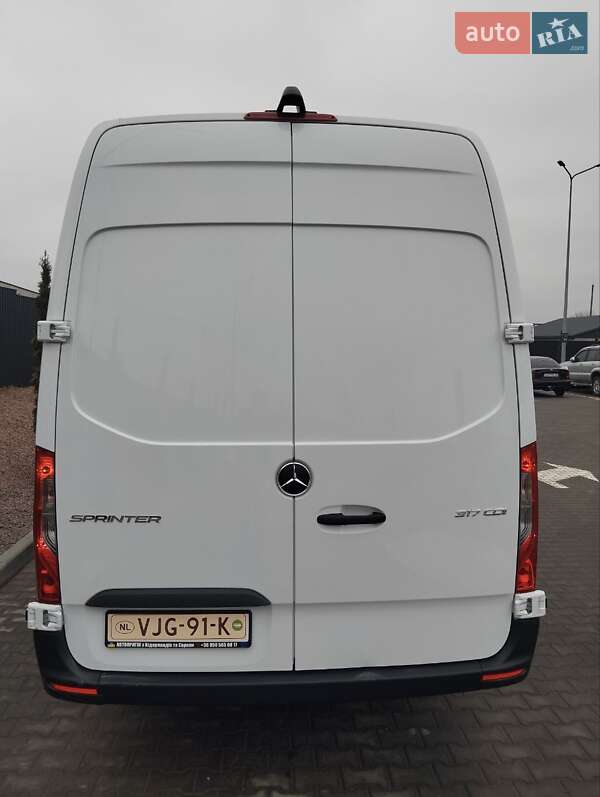 Грузовой фургон Mercedes-Benz Sprinter 2020 в Тернополе фото 39 Грузовой фургон Mercedes-Benz Sprinter 2020 в Тернополе
