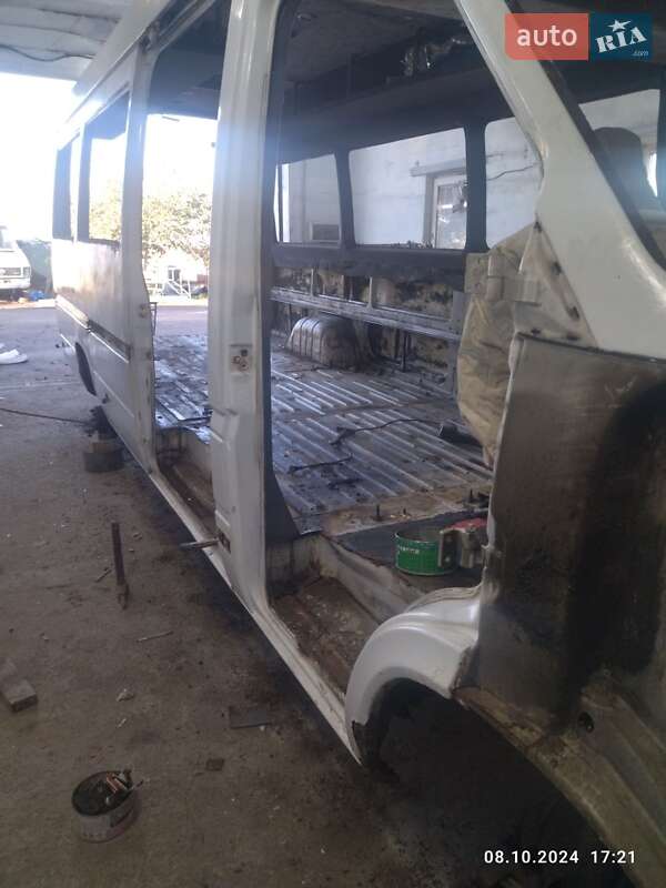 Туристический / Междугородний автобус Mercedes-Benz Sprinter 1997 в Шептицькому