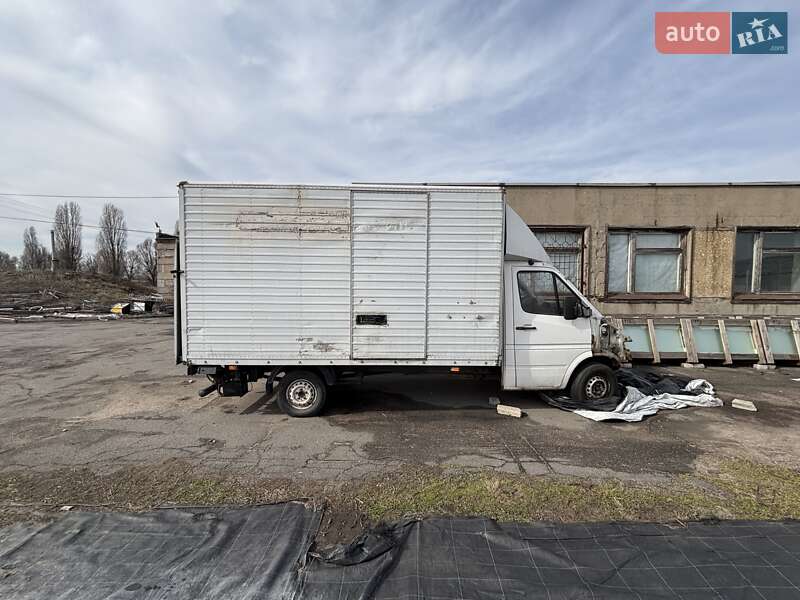 Грузовой фургон Mercedes-Benz Sprinter 2000 в Кременчуге