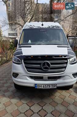 Вантажопасажирський фургон Mercedes-Benz Sprinter 2020 в 