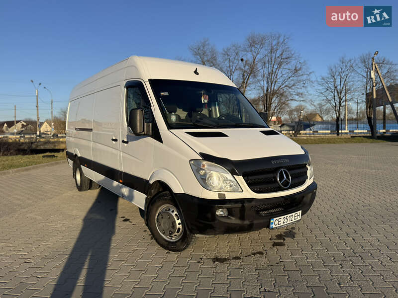Mercedes-Benz Sprinter 2011
