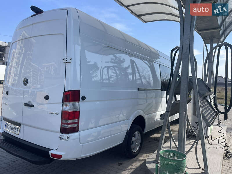 Грузопассажирский фургон Mercedes-Benz Sprinter 2017 в Тернополе фото 16 Грузопассажирский фургон Mercedes-Benz Sprinter 2017 в Тернополе
