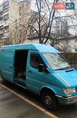 Грузовой фургон Mercedes-Benz Sprinter 1999 в 