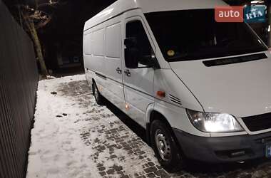 Грузовой фургон Mercedes-Benz Sprinter 2006 в 