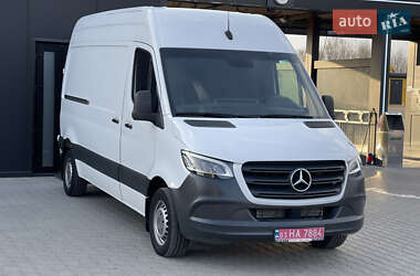 Вантажний фургон Mercedes-Benz Sprinter 2019 в 