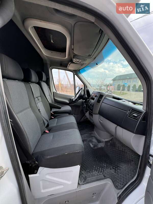 Тентованый Mercedes-Benz Sprinter 2011 в Косове