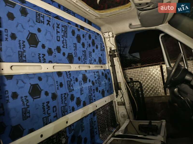 Тентованый Mercedes-Benz Sprinter 2011 в Косове