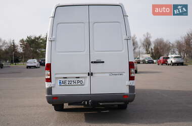 Грузовой фургон Mercedes-Benz Sprinter 2006 в 