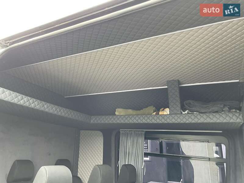 Мікроавтобус Mercedes-Benz Sprinter 2011 в Рогатині