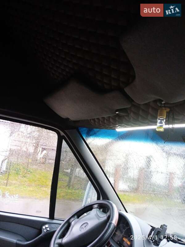 Микроавтобус Mercedes-Benz Sprinter 2001 в Ровно фото 11 Микроавтобус Mercedes-Benz Sprinter 2001 в Ровно