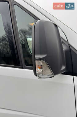 Вантажопасажирський фургон Mercedes-Benz Sprinter 2013 в 