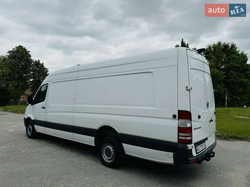 Вантажний фургон Mercedes-Benz Sprinter 2016 в Боярці