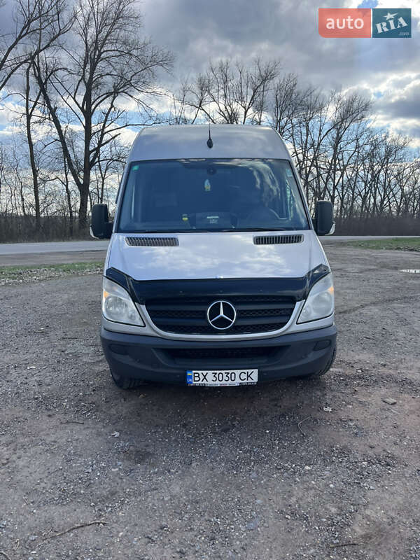 Мікроавтобус Mercedes-Benz Sprinter 2012 в Хмельницькому
