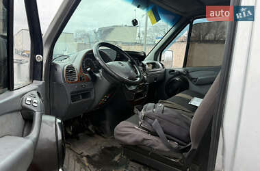 Эвакуатор Mercedes-Benz Sprinter 2002 в 